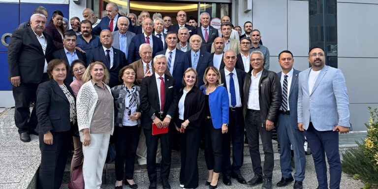 Hür Türkiye Buluşmaları kapsamında Gaziantep’te Haberleşme ve Veri Egemenliği Çalıştayı düzenlendi